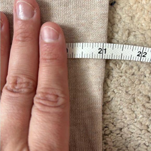 Garnet Hill Tan and Cream Oversized Sweatshirt - Picture 3 of 5